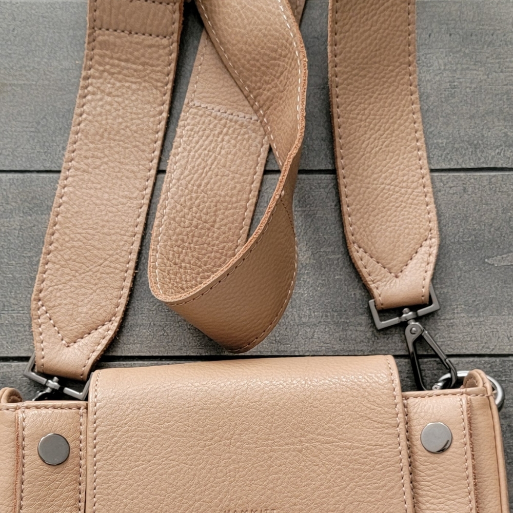 Hamitt medium Kayce Biscotti/Gunmetal metal